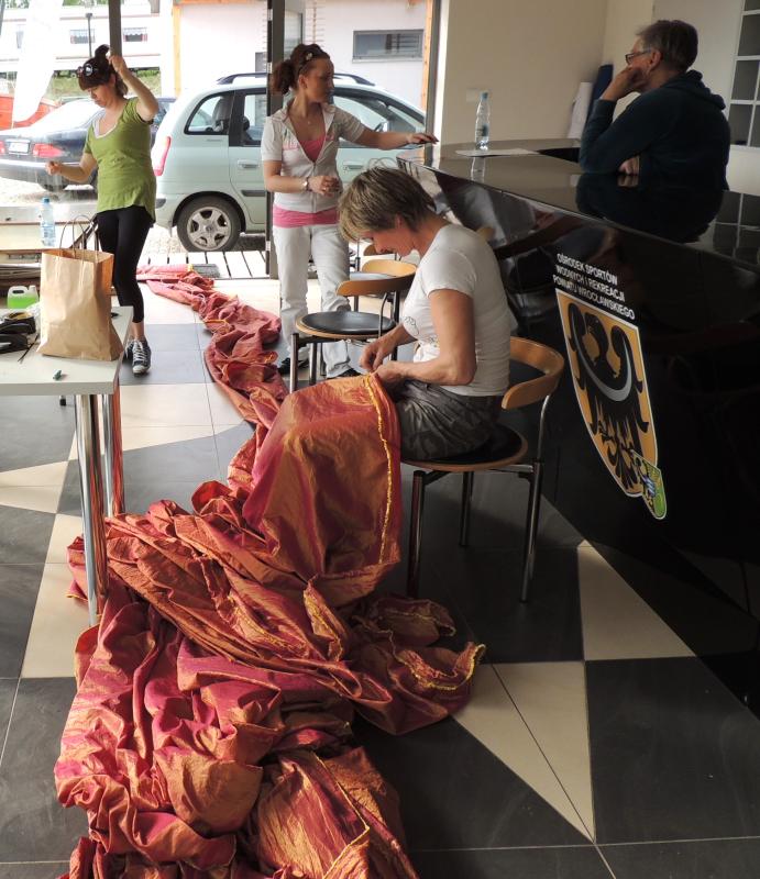 Marinowanie Mietków 2013 przygotowania ozdób barki