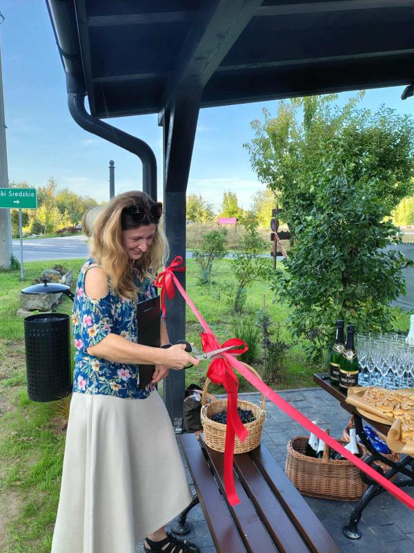 Przystanek turystyczny w Domanicach 2025 przecięcie wstęgi