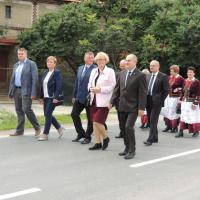 Dożynki gminne w Mietkowie 2017 pochód dożynkowy
